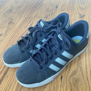 Adidas Sneaker